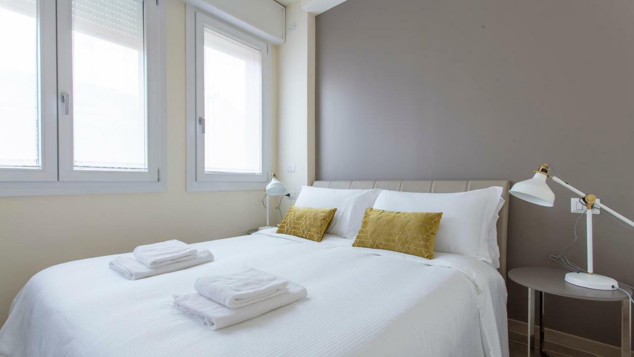 Erik Langer Pedrocchi Suites Padova Exterior photo